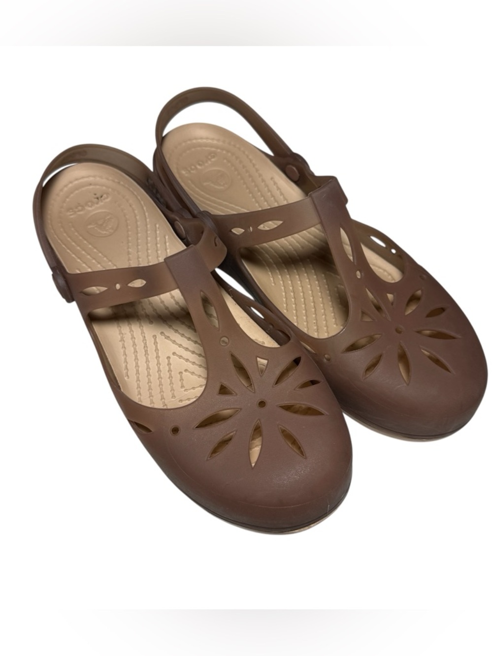 Croc’s Charlie T Strap Mary Jane SZ 9 Brown/Beige Sandals Beach Summer Slip On - Picture 9 of 10